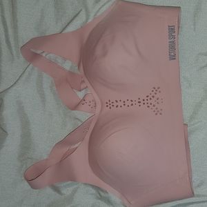 Victoria Secret sports bra